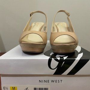 Nine West Nwable Neutral Size 6.5 (Brand New)